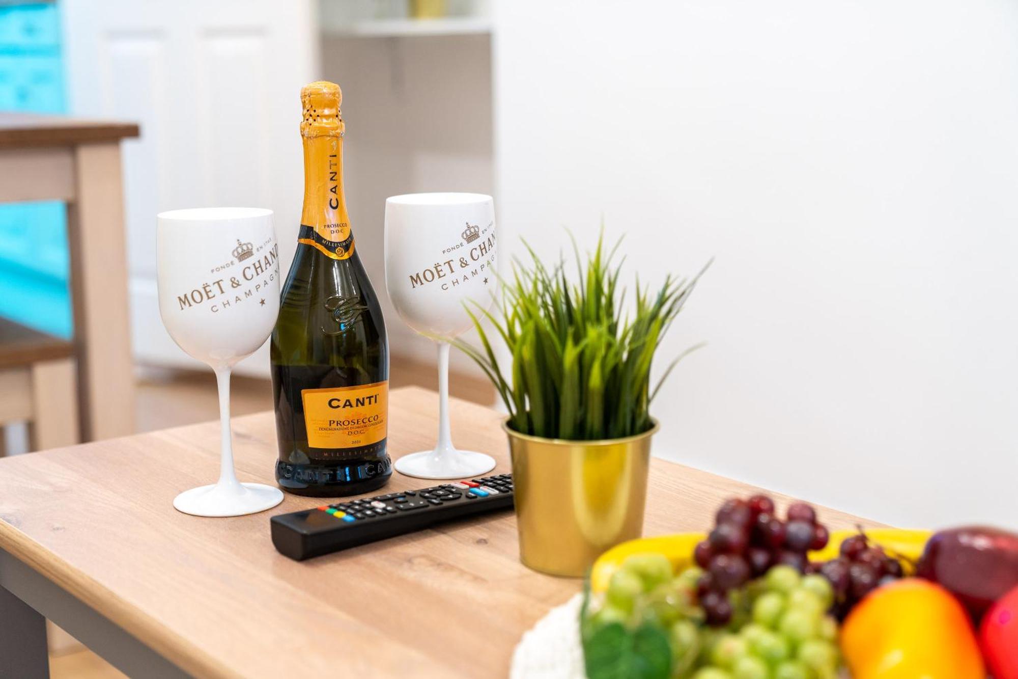 Luxury 3 Bedroom House - Harborne - Parking - Garden - Wifi & Netflix 122G Бирмингем Экстерьер фото